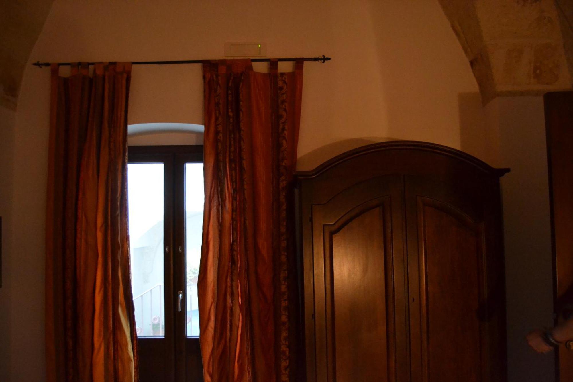 Al Borgo Antico Ristorante E B&B Crispiano Exteriör bild