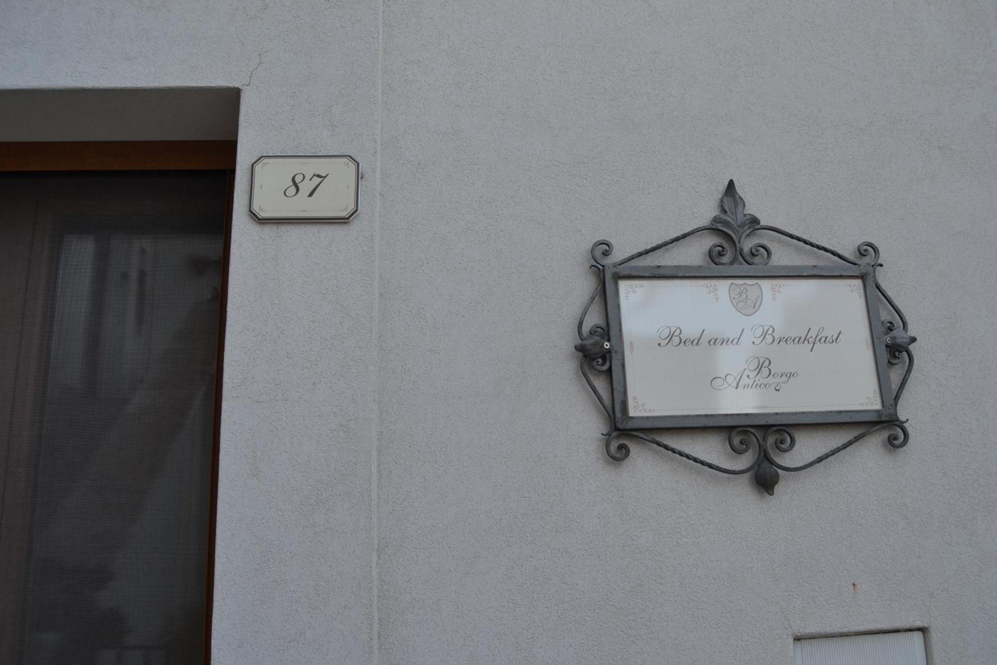 Al Borgo Antico Ristorante E B&B Crispiano Exteriör bild