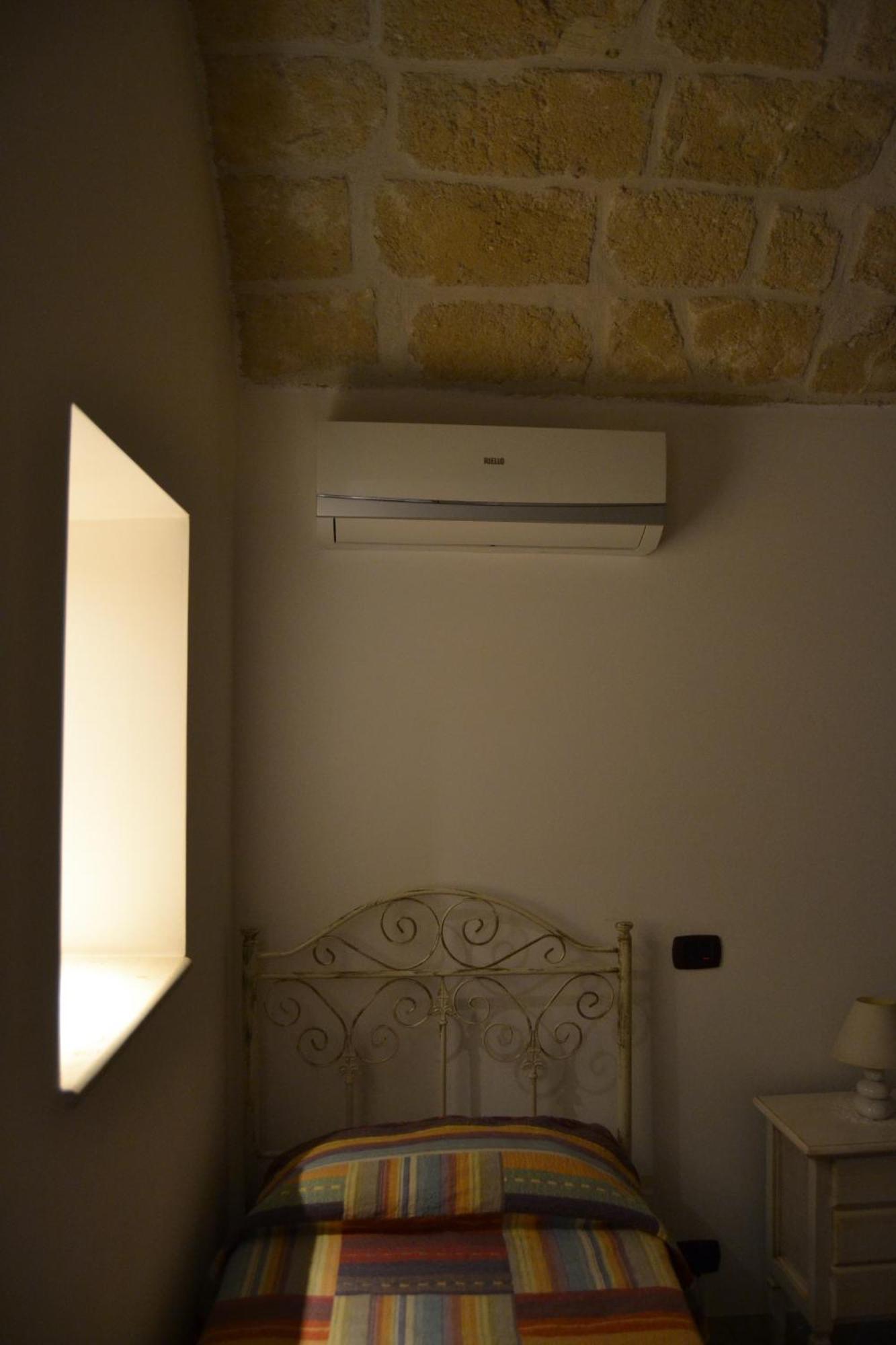 Al Borgo Antico Ristorante E B&B Crispiano Exteriör bild