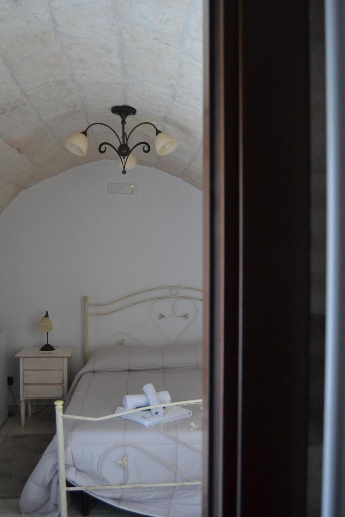 Al Borgo Antico Ristorante E B&B Crispiano Exteriör bild